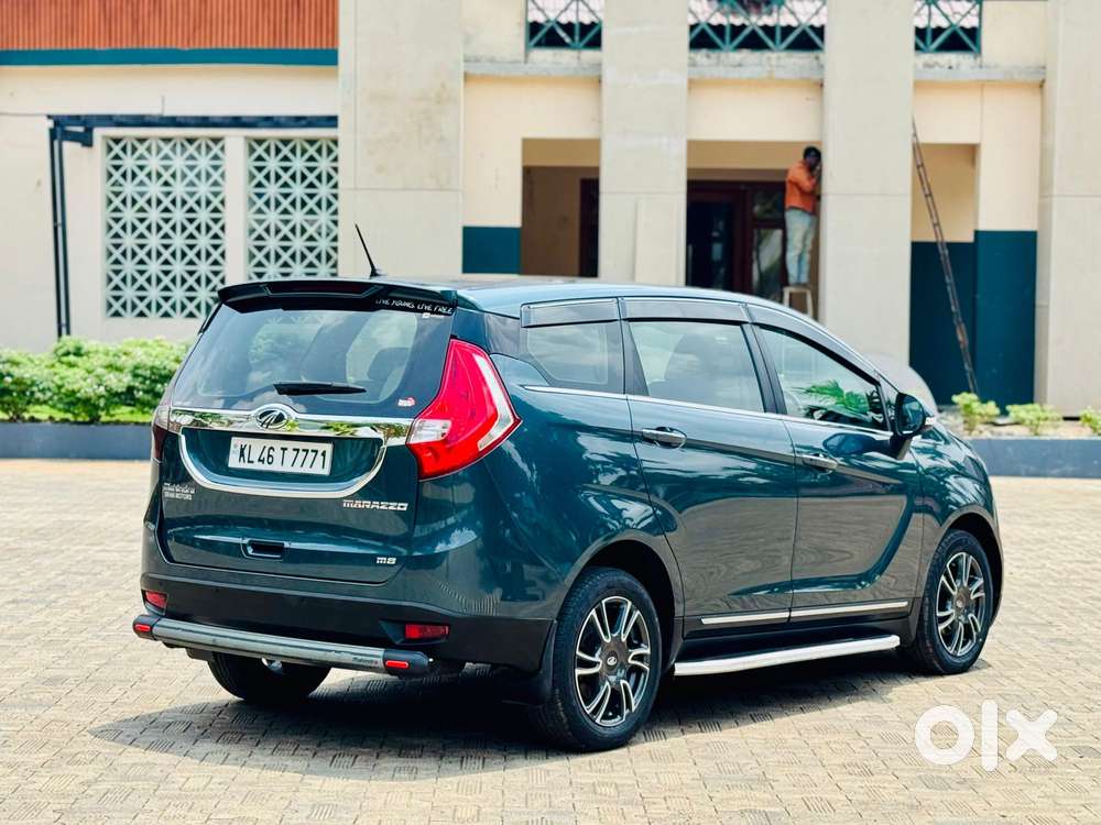 Mahindra Marazzo M8, 2019, Diesel