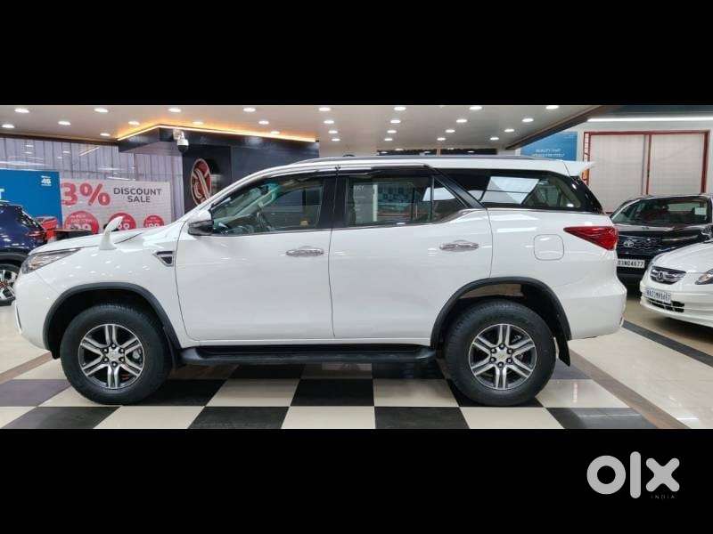 Toyota Fortuner 4x2 Mt 2.8 Diesel, 2020, Diesel