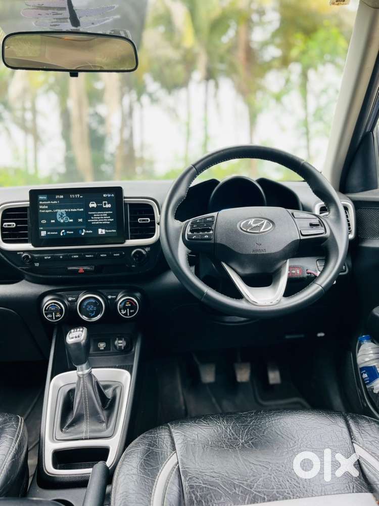 Hyundai Venue 2019 Diesel 55000 Km Driven