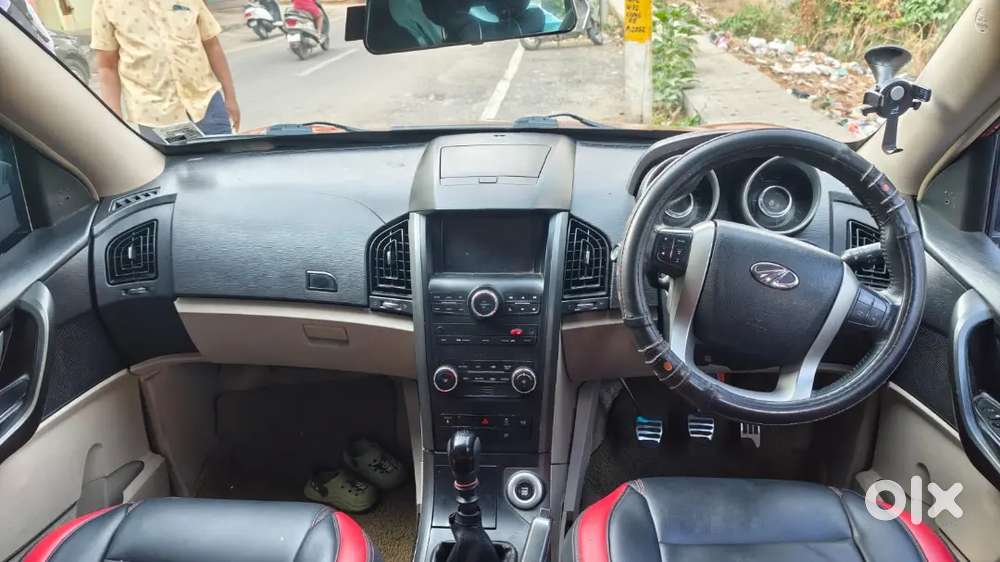Mahindra Xuv500 2015 Diesel 145000 Km Driven