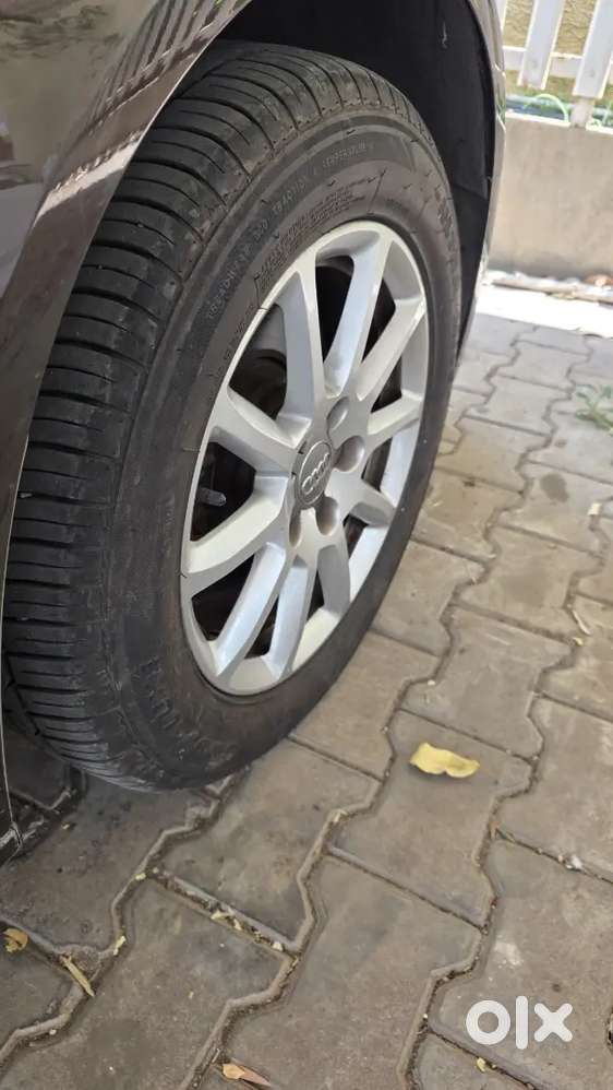 Audi A4 35 Tdi. Sunroof. With Brand New Tyres. Amazing Condition