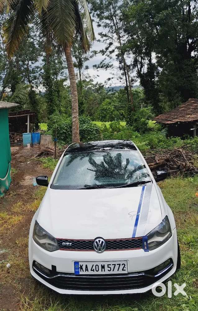 Volkswagen Polo 2015 Petrol Well Maintained,and Added Gt Kit