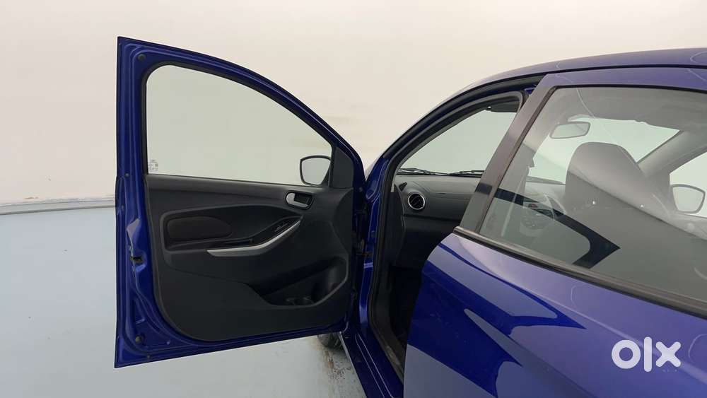 Ford Figo 1.2p Trend Mt, 2016, Petrol