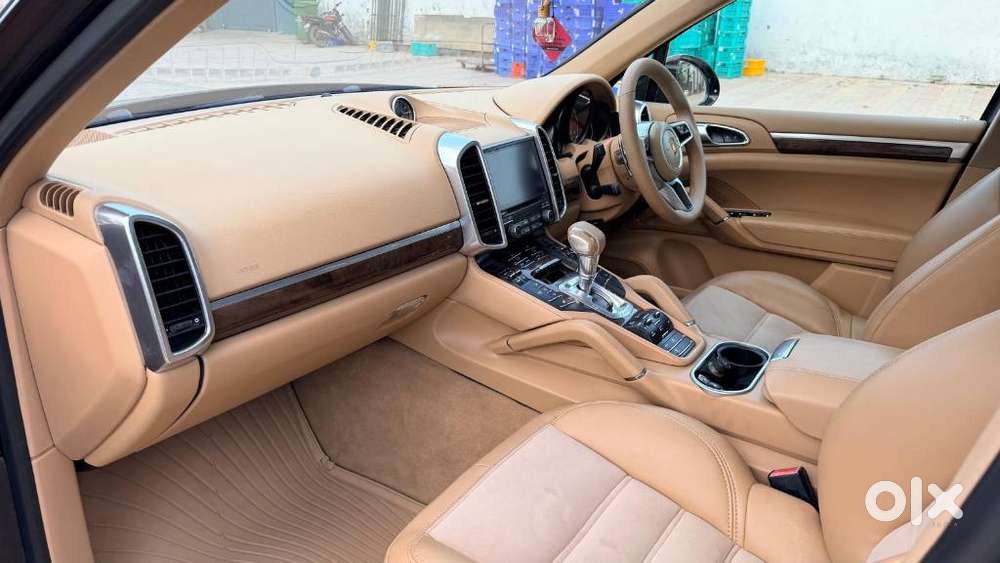 Porsche Cayenne V6 Tiptronic, 2017, Petrol