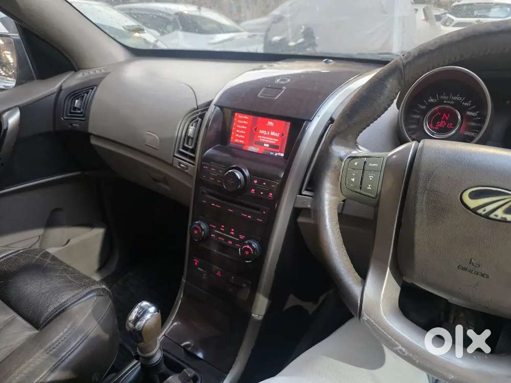 Xuv 500 W8