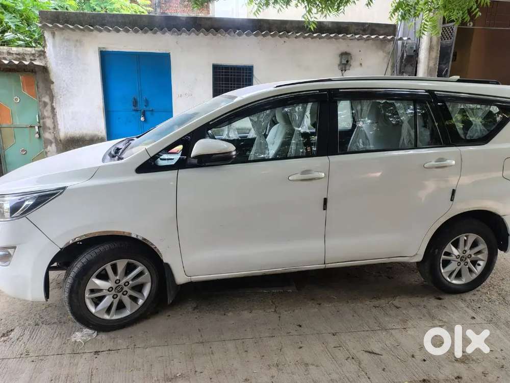 Toyota Innova Crysta 2018 Diesel Manual