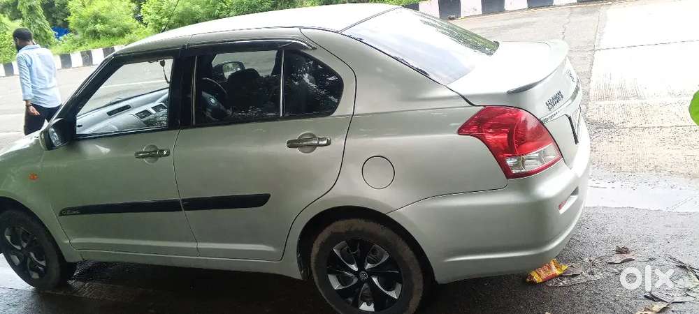 Maruti Suzuki Dzire 2010