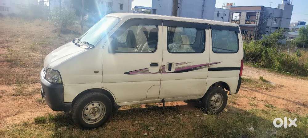 Maruti Suzuki Eeco 2017 CNG Brand new tyres