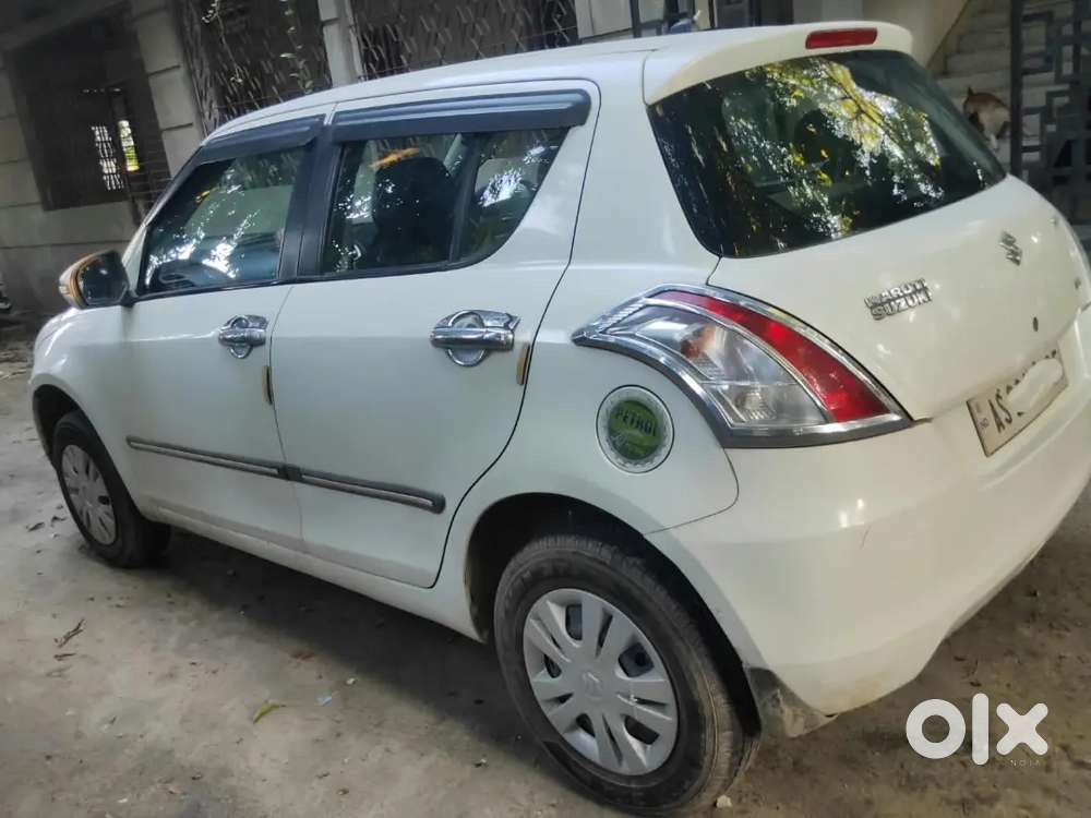 Maruti Suzuki Swift 1.2 Vxi 2014