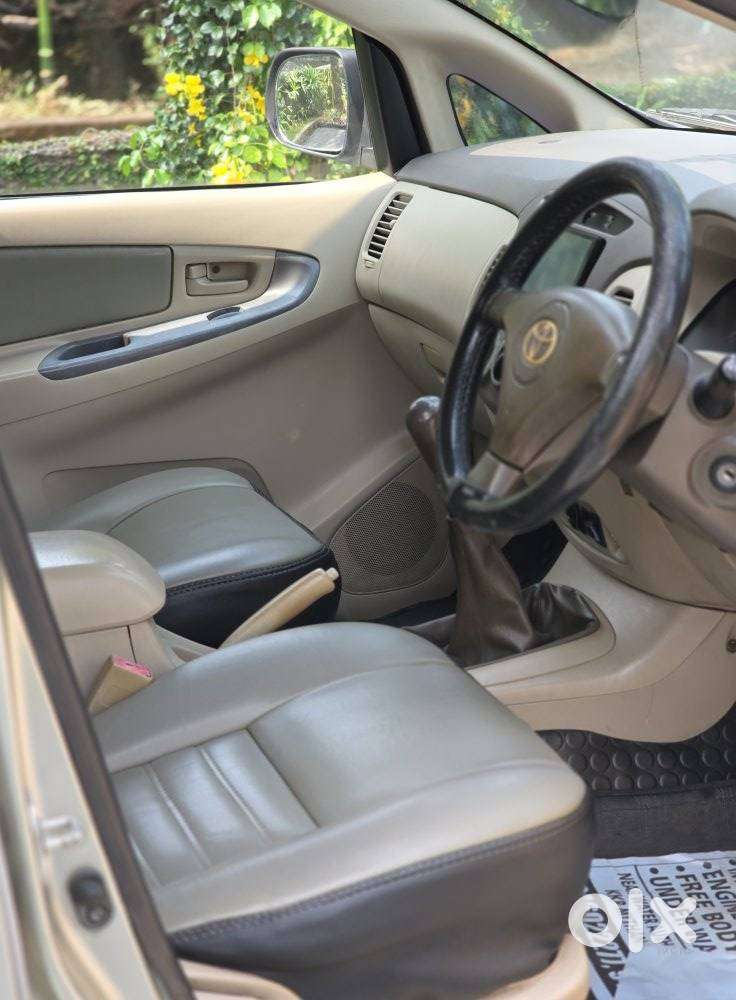 Toyota Innova 2009-2011 2.0 Gx 8 Str, 2006, Diesel