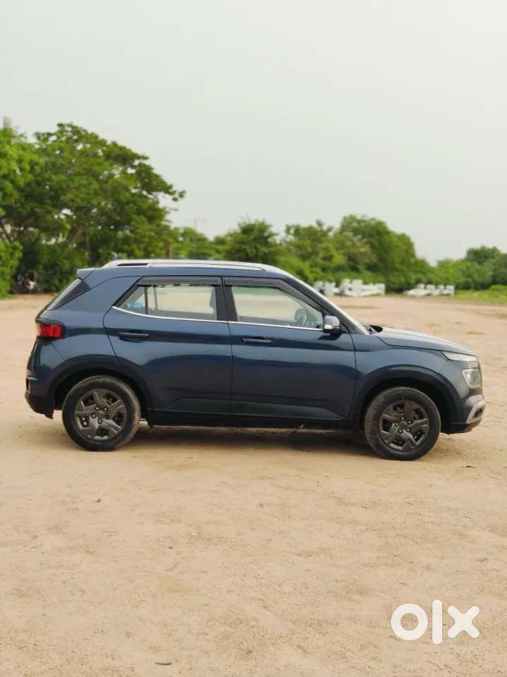 Hyundai Venue 1.2 S Plus, 2021, Petrol
