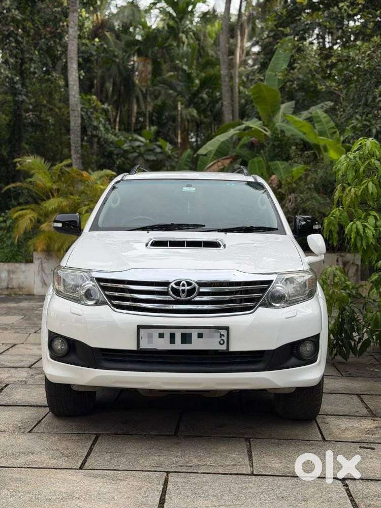 Toyota Fortuner 3.0 4x4 Manual, 2014, Diesel