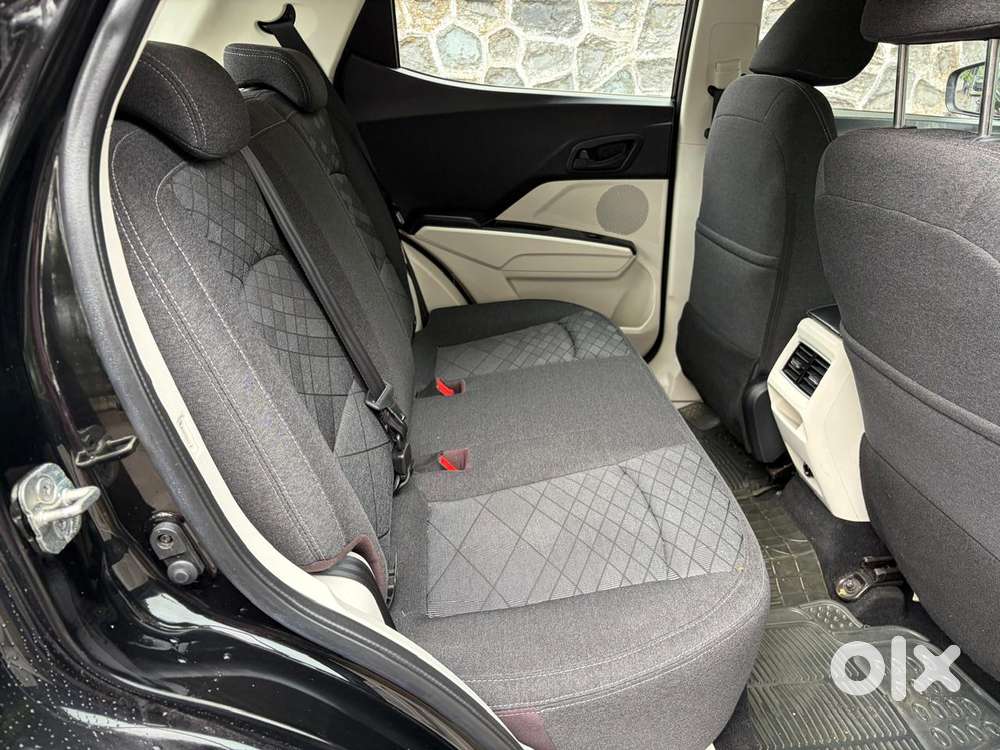 Mahindra Xuv 3xo Mx3 Pro 1.2 Petrol, 2024, Petrol