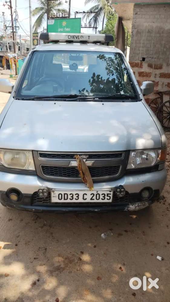 Chevrolet Tavera Neo 2015