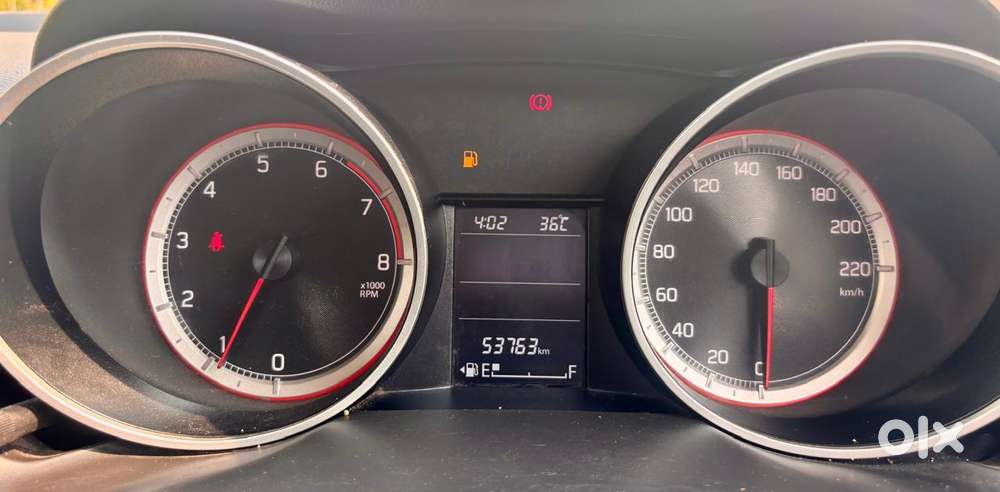 Maruti Suzuki Swift 1.3 Zxi, 2022, Petrol