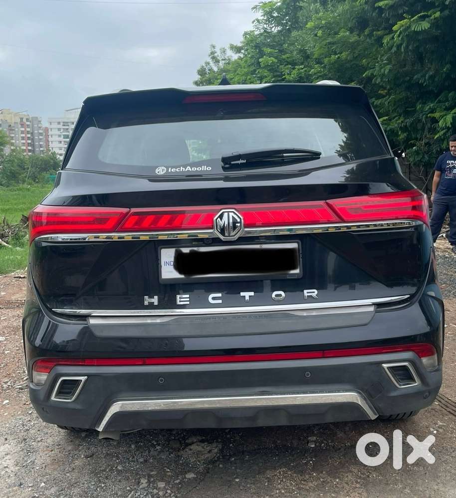 Mg Hector Petrol Sharp 2025