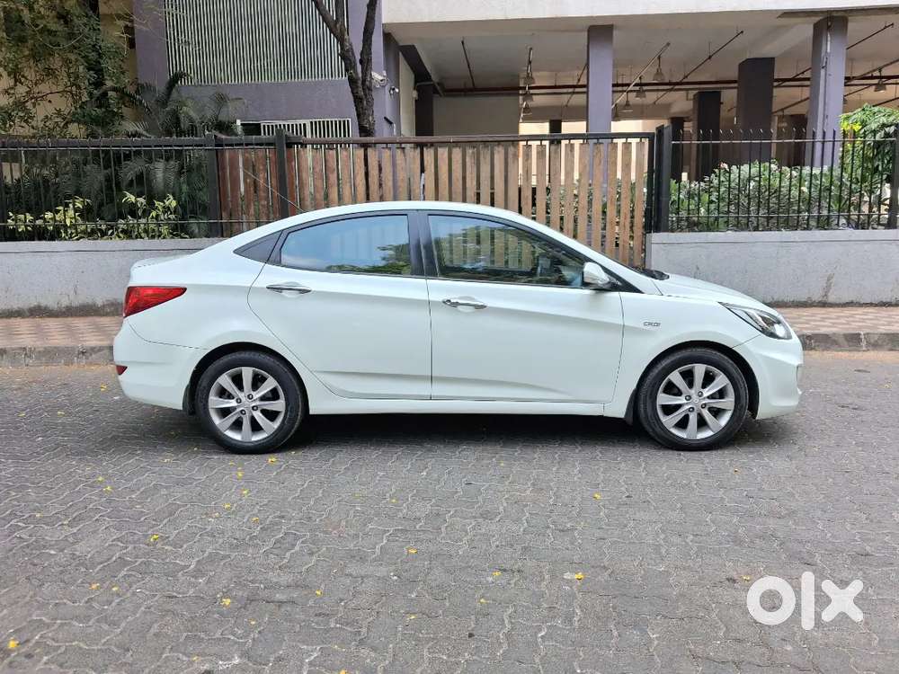Verna Fluidic 1.6 Sx Deisel Crdi Button Start