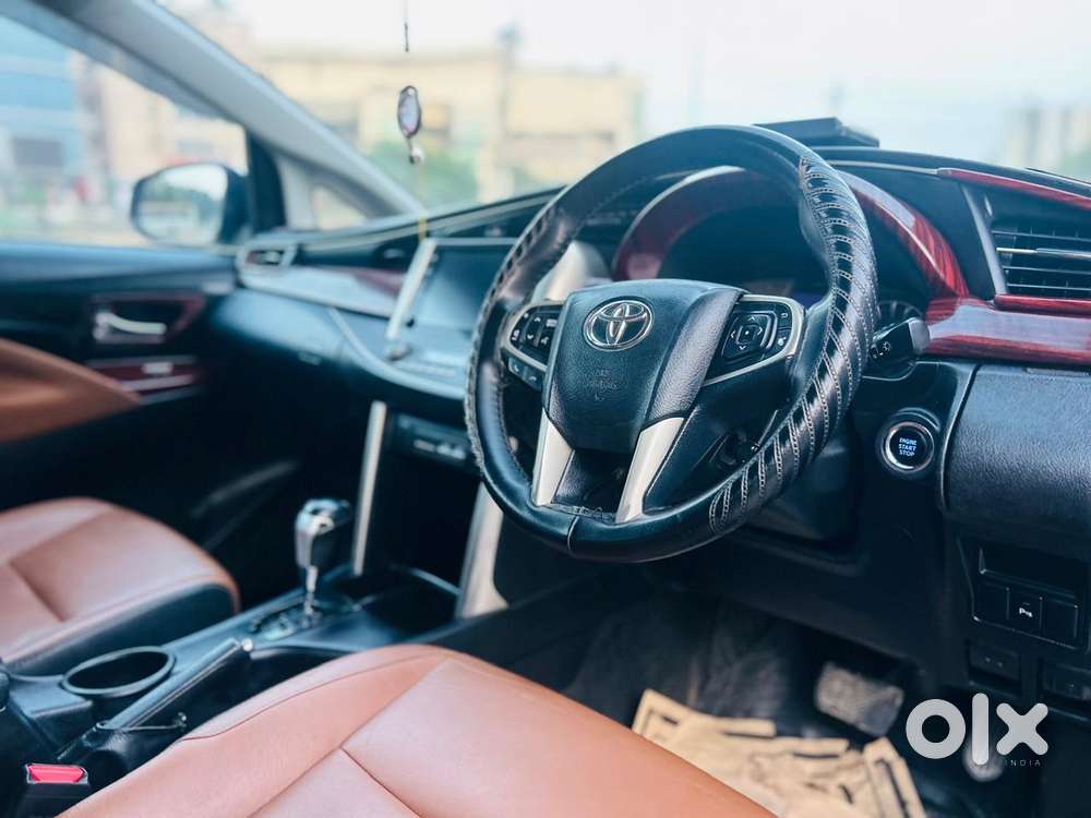 Toyota Innova Crysta [2020-ongoing] 2.7 Zx At 7 Str, 2022, Petrol