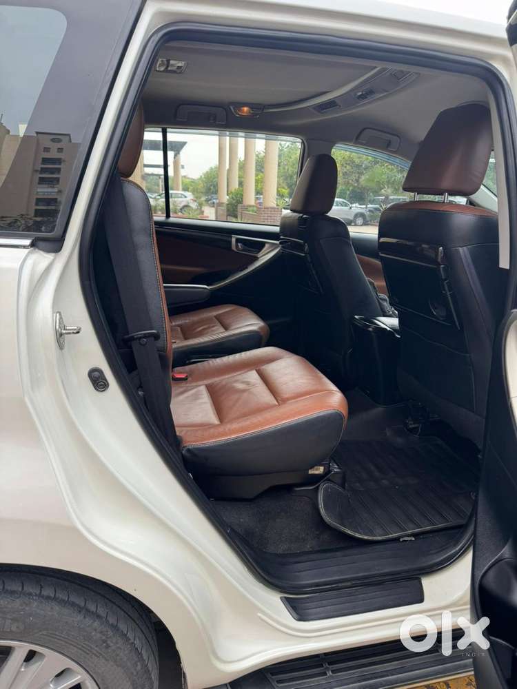 Toyota Innova Crysta 2.8 Zx At, 2018, Diesel