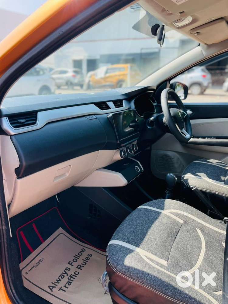 Renault Triber Petrol 2022