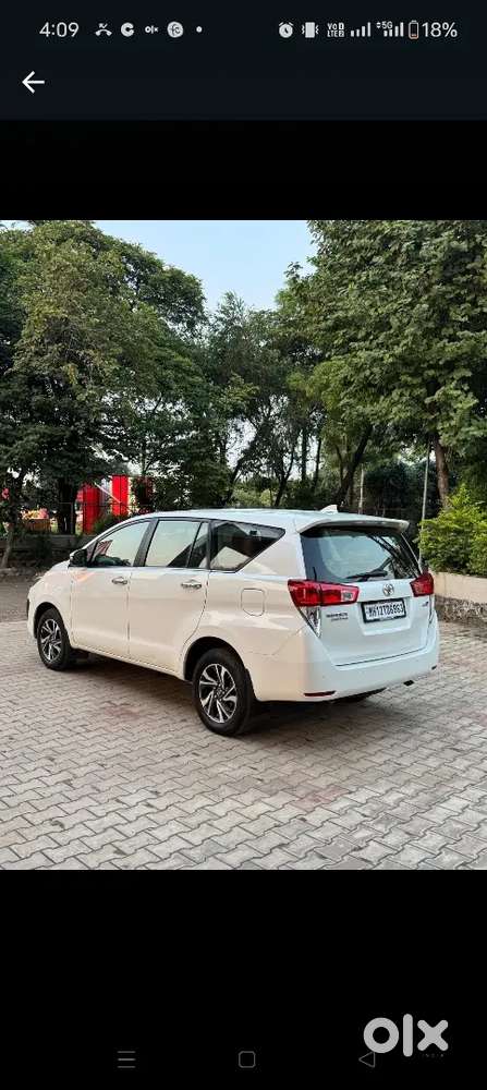 Toyota Innova Crysta 2022 Diesel 34000 Km Driven