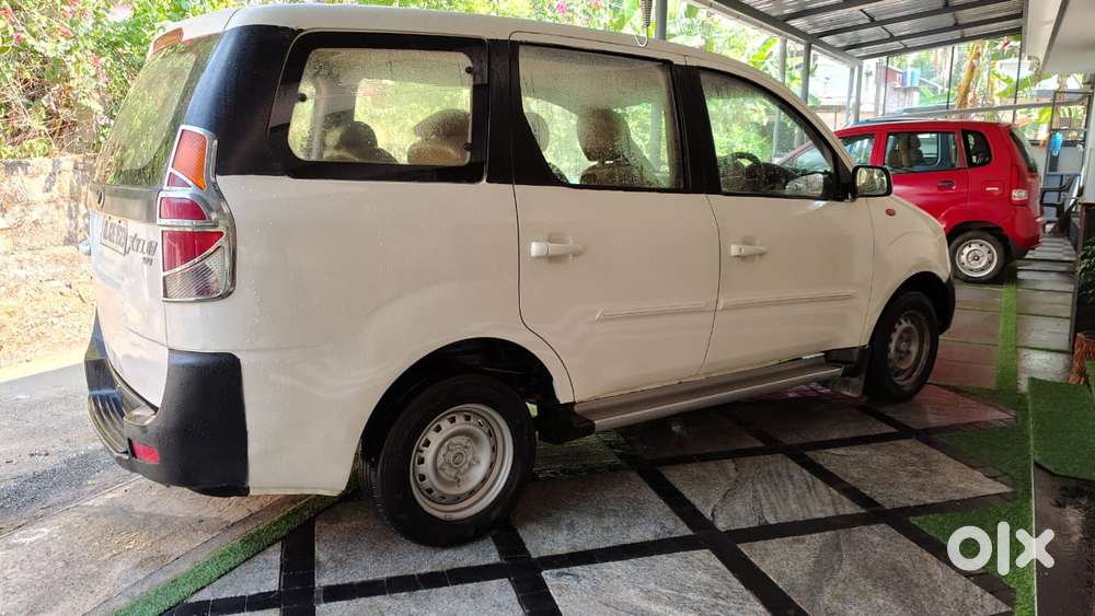Mahindra Xylo D2 Maxx, 2011, Diesel