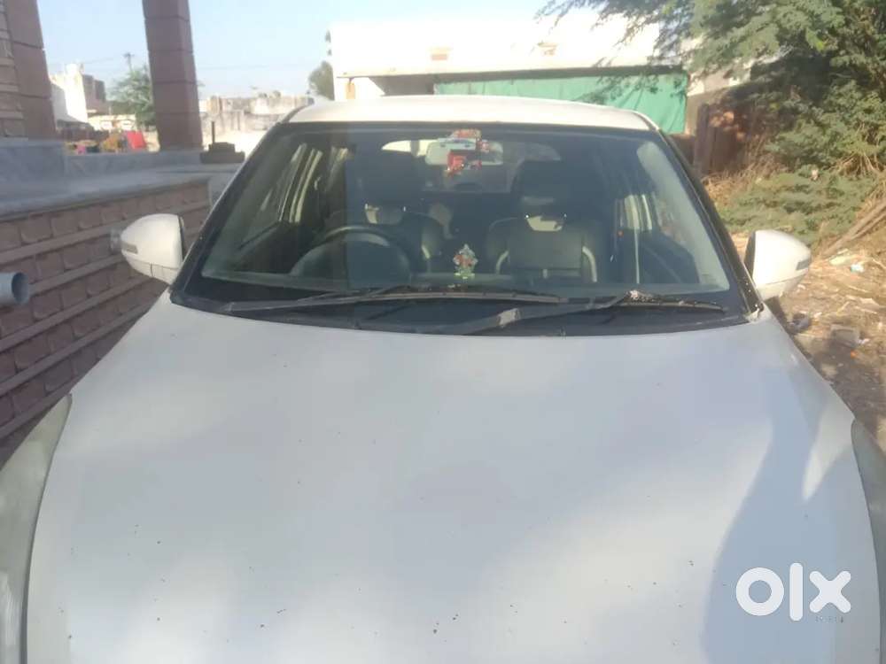 Maruti Suzuki Swift 2015