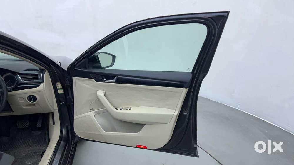 Skoda Superb 2.0 L&k Tsi At, 2016, Diesel