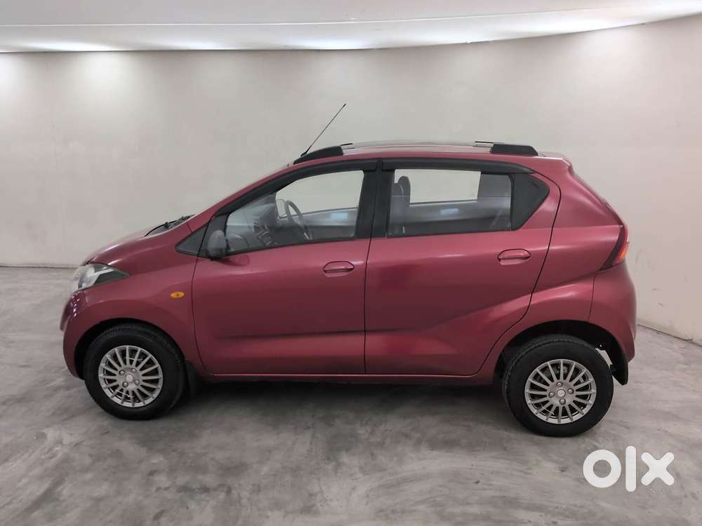 Datsun Redigo T Option, 2016, Petrol