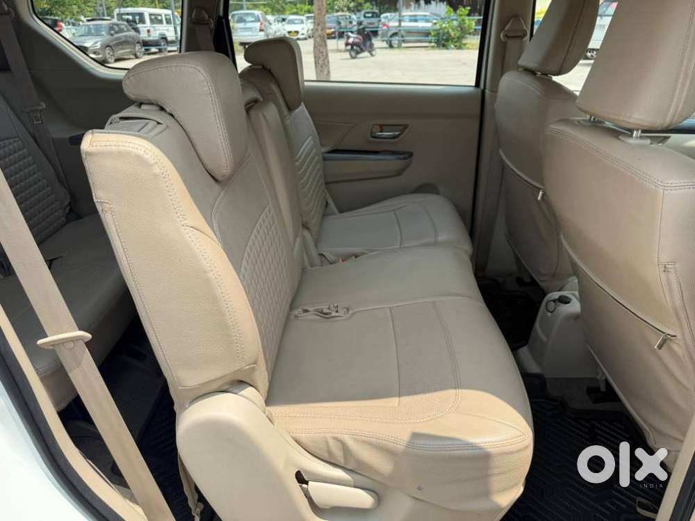 Maruti Suzuki Ertiga Vxi (o) Cng, 2022, Cng & Hybrids