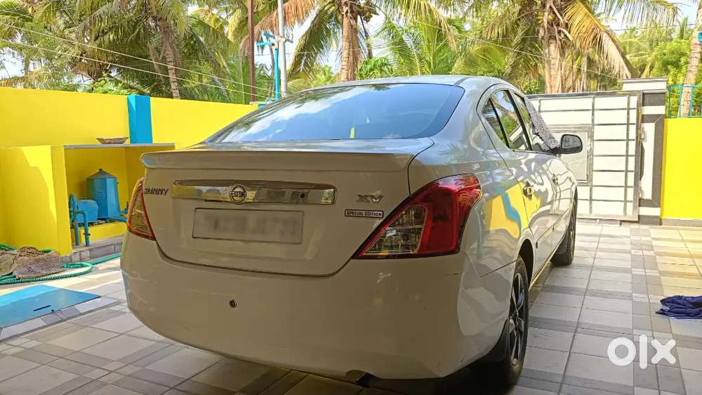 Nissan Sunny Xv Special Edition 2015