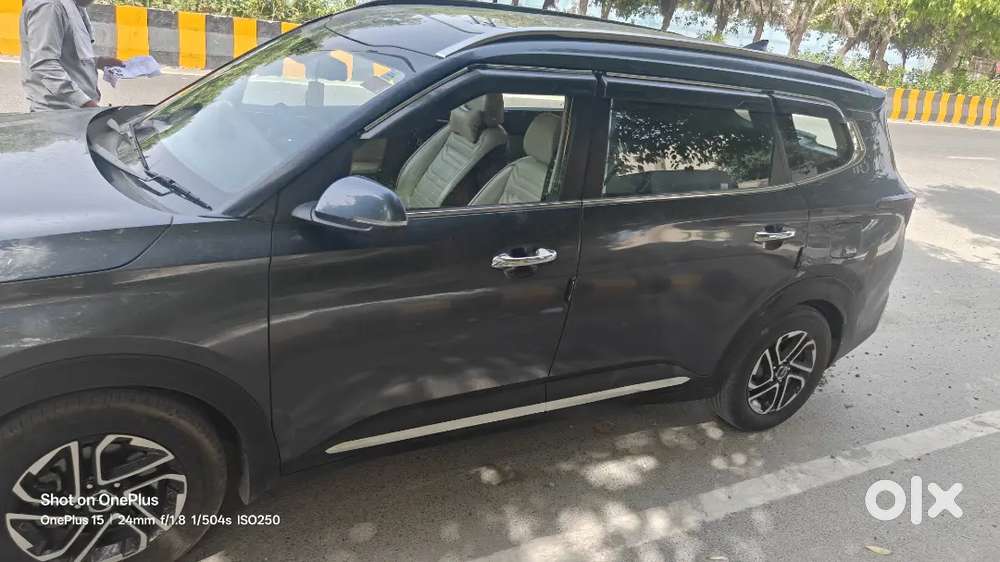 Kia Carens Luxury Plus Diesel At (within Warranty Till 2029)