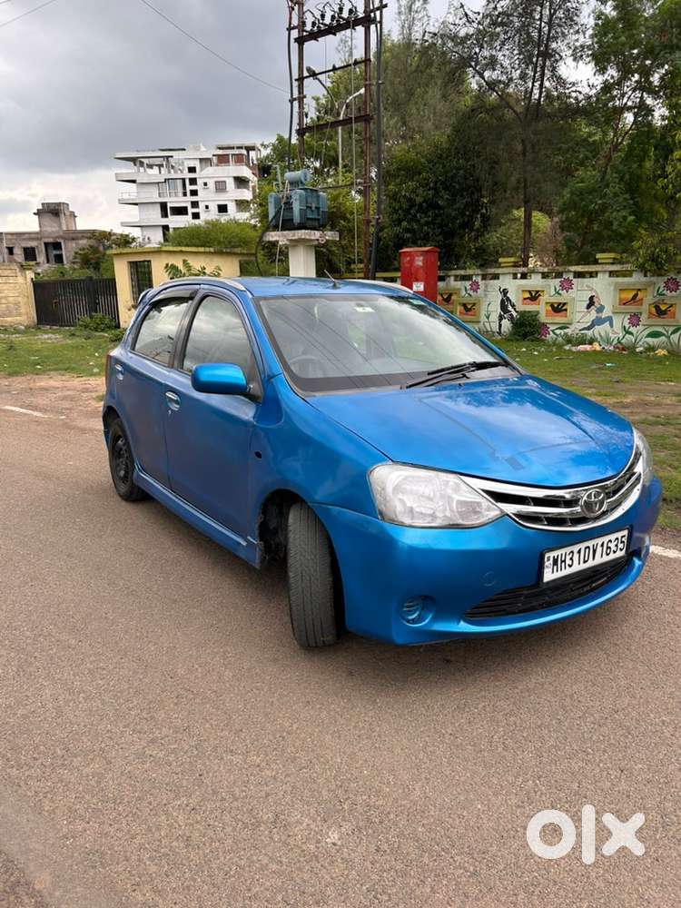 Toyota Etios Liva 2011