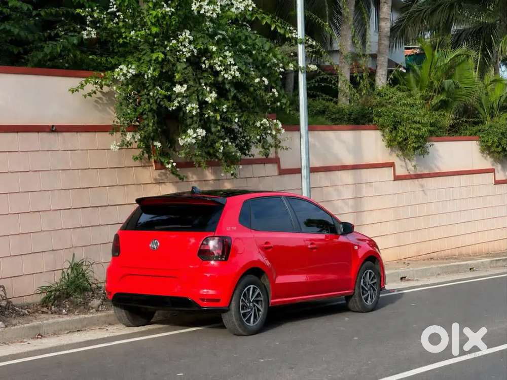 Volkswagen Polo 2012 Petrol 87000 Km Driven