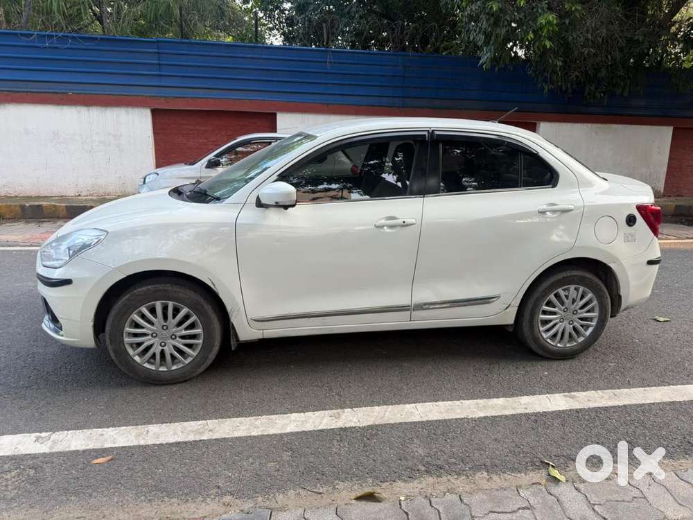 Maruti Suzuki Dzire 1.2 Zxi Cng, 2024, Cng & Hybrids