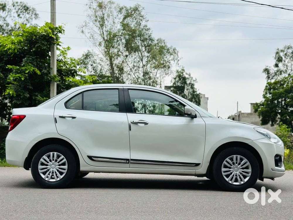 Maruti Suzuki Swift Dzire Vxi(o) Amt, 2018, Cng & Hybrids