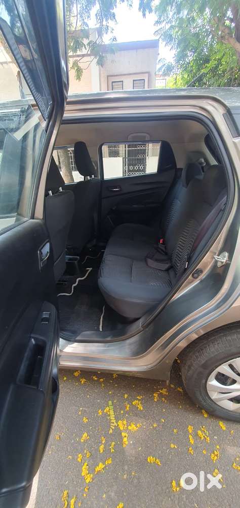 Maruti Suzuki Swift Amt Vxi, 2020, Petrol