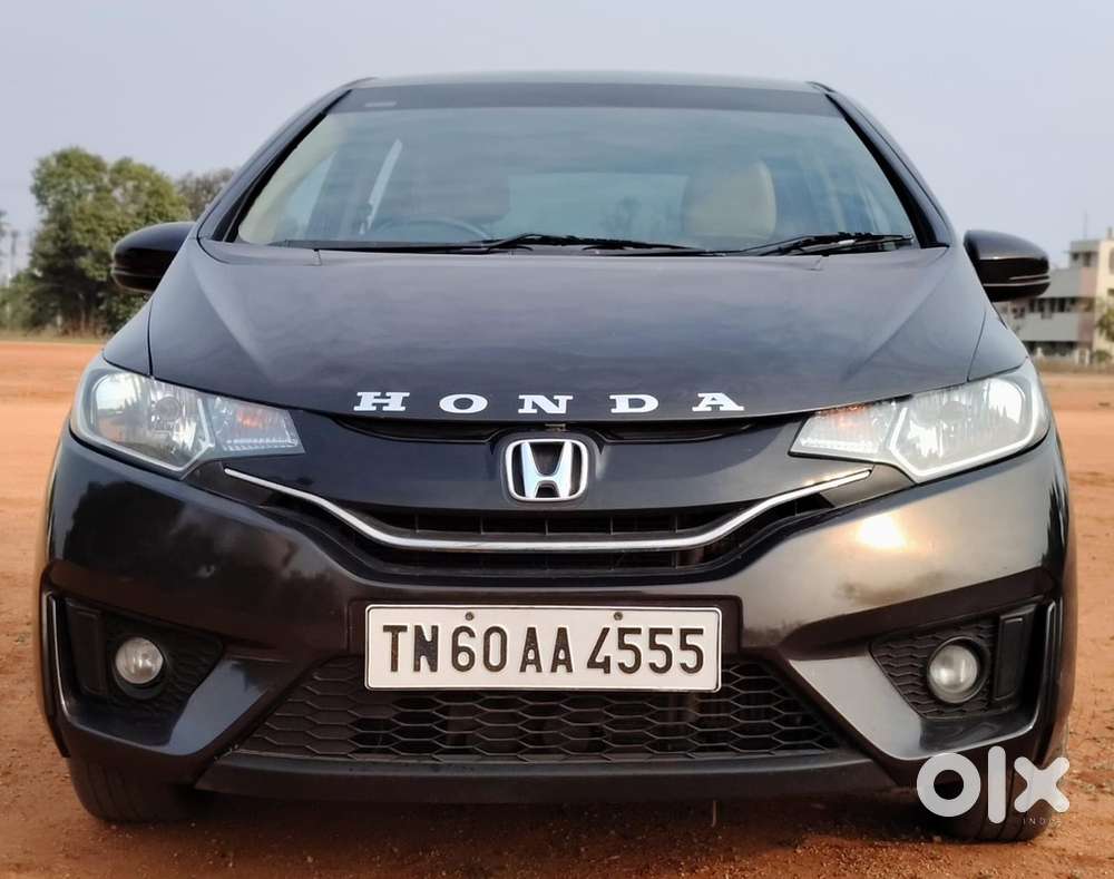 Honda Jazz 2016 Diesel Well Maintained