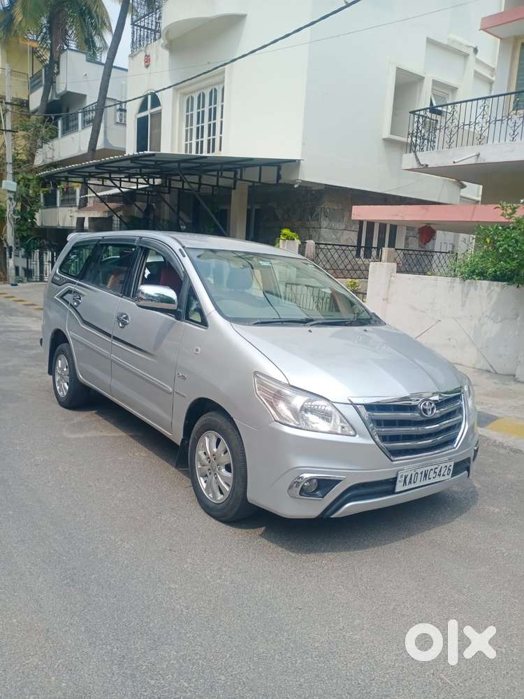 Toyota Innova 2.5 Vx 8 Seater Bs Iv, 2009