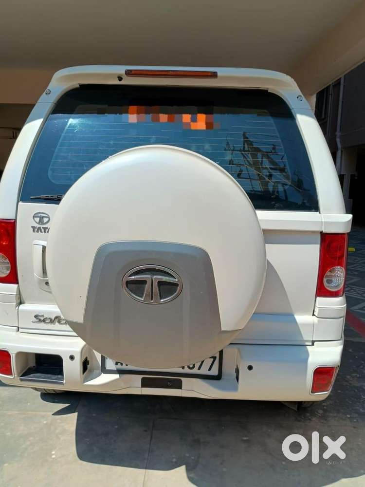 Tata Safari 4x4 Vx 2011 Diesel  2nd Owner  1.30l Km  Manual