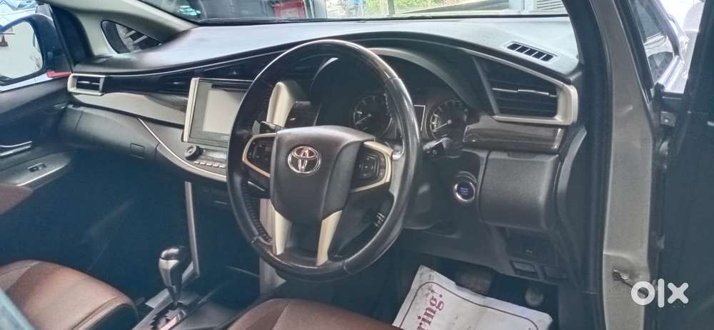 Toyota Innova Crysta 2.8z Automatic, 2018, Diesel