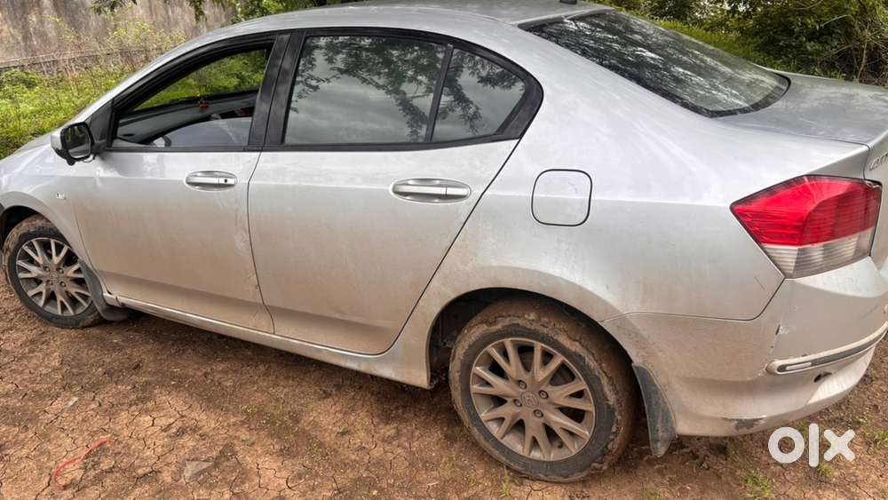 Honda City Petrol Manual 2010 Urgent Sell