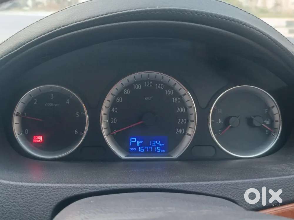 Hyundai Sonata Transform 2009