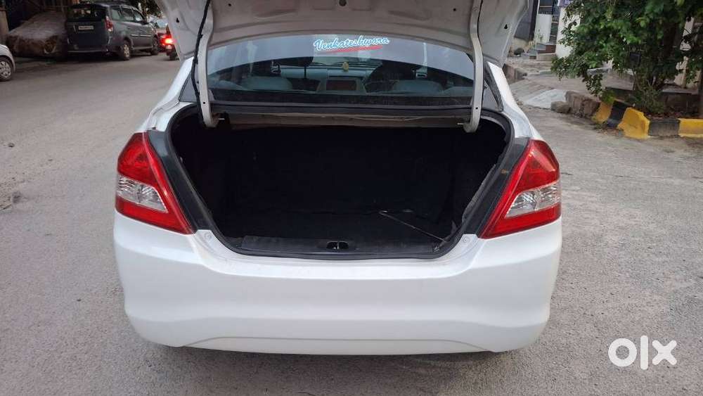 Maruti Suzuki Swift Dzire Ldi Abs, 2017, Diesel