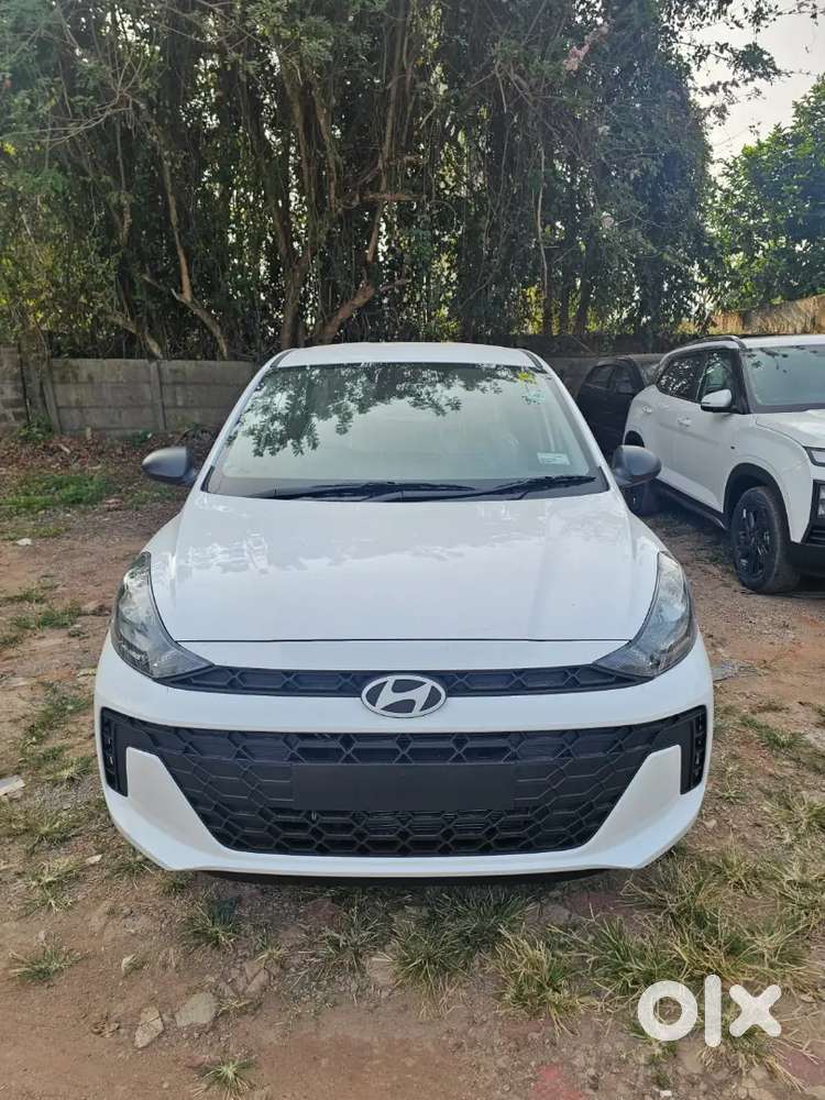 Hyundai Aura Prime Sd Taxi - New Car