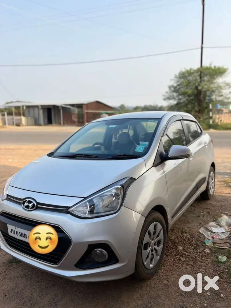 Hyundai Xcent 2014 Manual Petrol,register 20.11.2026