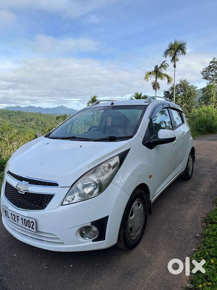 Chevrolet Beat Lt Petrol 2011