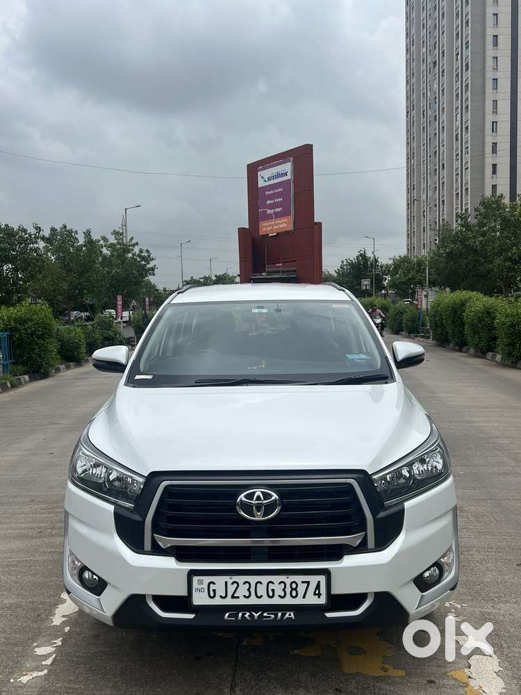 Toyota Innova Crysta [2020-ongoing] 2.4 Gx 7 Str, 2024, Diesel