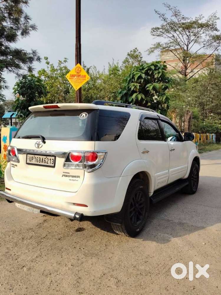 Toyota Fortuner 2011-2016 4x2 Manual, 2015, Diesel