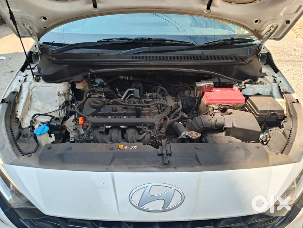 Hyundai I20 Asta (o) 1.2 Ivt, 2023, Petrol